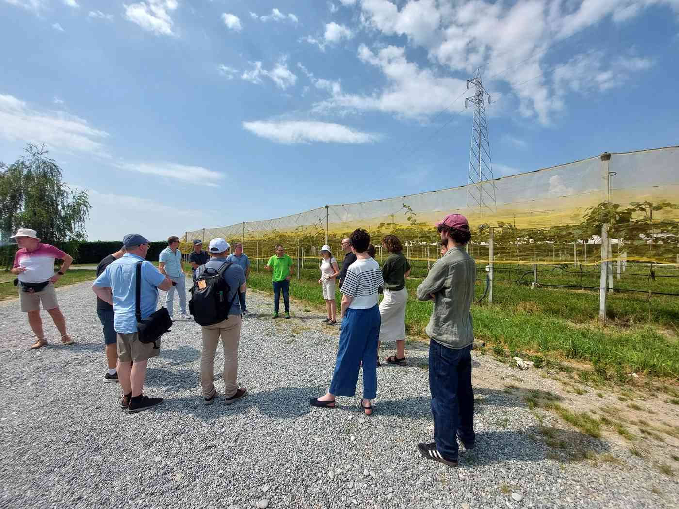 HortiQD consortium in the orchard HortiQD consortium in the orchard